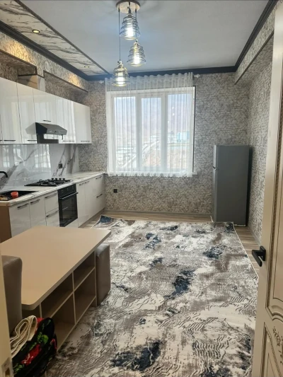 2-комн. квартира, 8 этаж, 80м², 18мкр — миниатюра 4