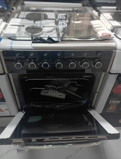 Газовая кухонная плита