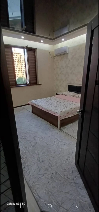 2-к квартира, 4 этаж, 70 м², 20мкр