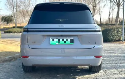 Li Auto (LiXiang) L9, 2025