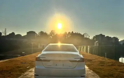 Toyota Camry, 2025 — миниатюра 3