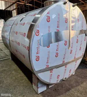 Бочка из нержовеющей стали 3000л.