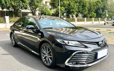Toyota Camry, 2023