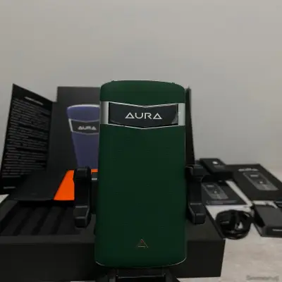Телефон Novey Aura V1