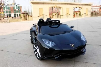 Детский автомобиль