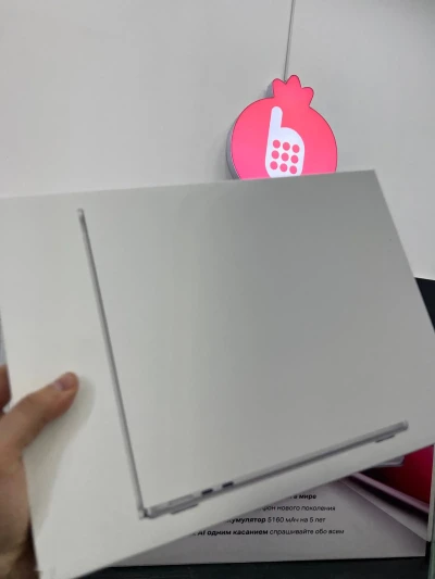Ноутбук Macbook M5 air 24/1tb