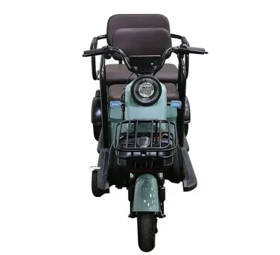 Трёхколёсный электромопед Scooter