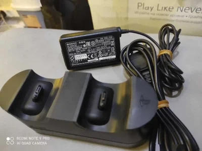 Зарядное устройство для PS4