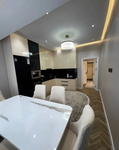 2-комн. квартира, 15 этаж, 92м², сомони — миниатюра 6