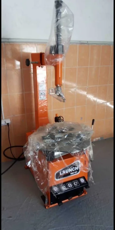 Шиномонтажный станок