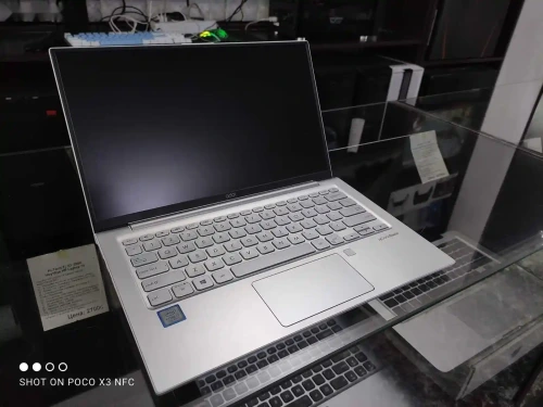 Ноутбук Asus Adol 13 Laptop Core i7-8565U 8GB/256GB SSD