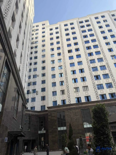 2-комн. квартира, 9 этаж, 67 м², Сино 92