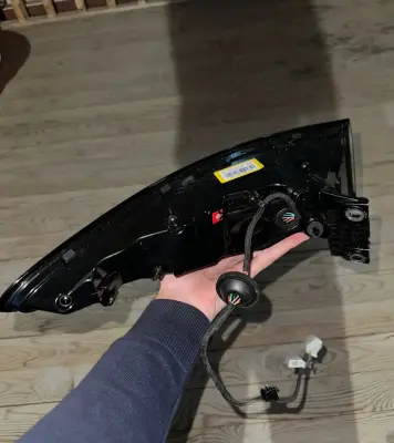 Задние фары от Byd Sea Lion 06