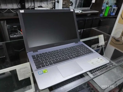 Игровой ноутбук Asus X542UN Core i7-8550U MX150 2GB /8GB/512GB SSD 8TH GEN