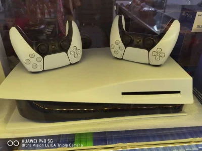 Игровая приставка Sony PlayStation 5