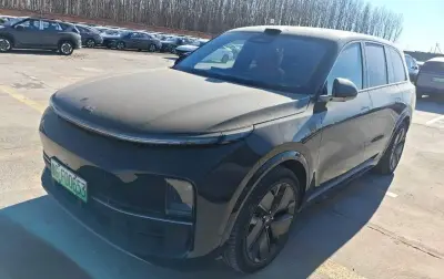 Li Auto (LiXiang) L9, 2025