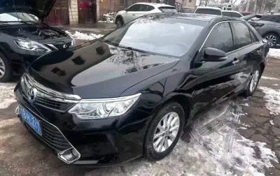 Toyota Camry, 2015