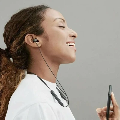 Беспроводные наушники Sony WI-C100 — миниатюра 3