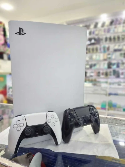 Игровая приставка Sony Playstation 5