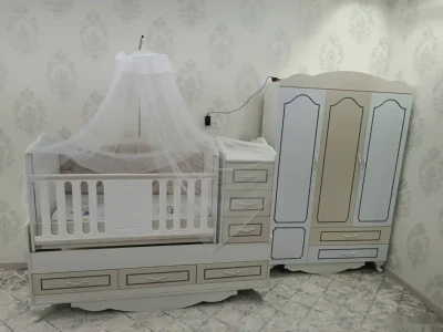 Колыбель с шкафом