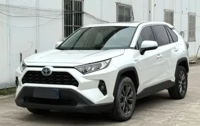 Toyota RAV 4, 2023 — миниатюра 2