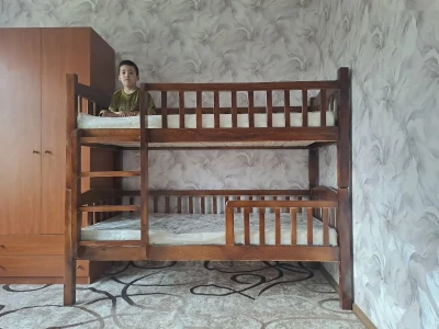 Двухъярусная кровать