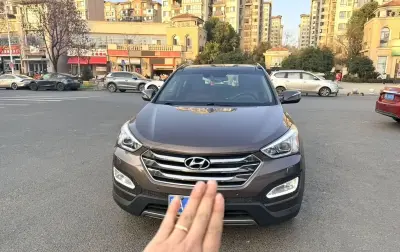 Hyundai Santa Fe, 2015