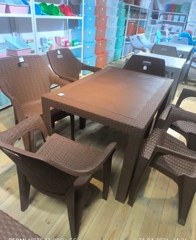 Стол со стульями 6 персон