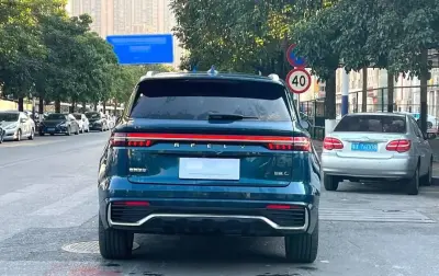 Geely Monjaro, 2022