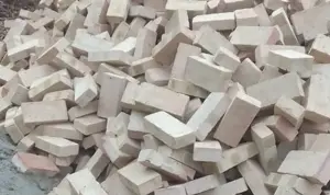 Кирпичи