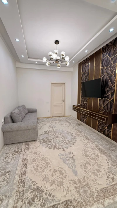 3-комн. квартира, 13 этаж, 92м², Фирдавси — миниатюра 4