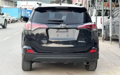 Toyota RAV 4, 2018 — миниатюра 4