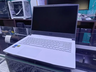 Игровой ноутбук MSI SWORD 15 Core i5-12450H / RTX 3050 / 8GB / 512GB SSD — миниатюра 2