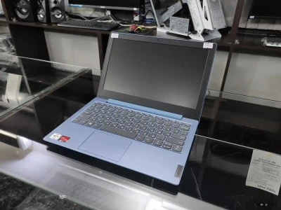 Ноутбук Lenovo Ideapad 1 2021 AMD Silver 3050E 4GB/128GB — миниатюра 2