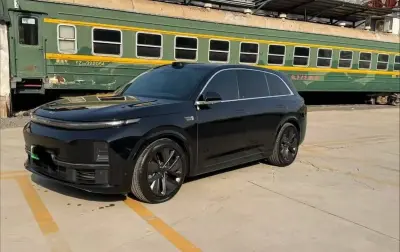 Li Auto (LiXiang) L9, 2025