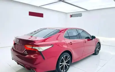 Toyota Camry, 2018
