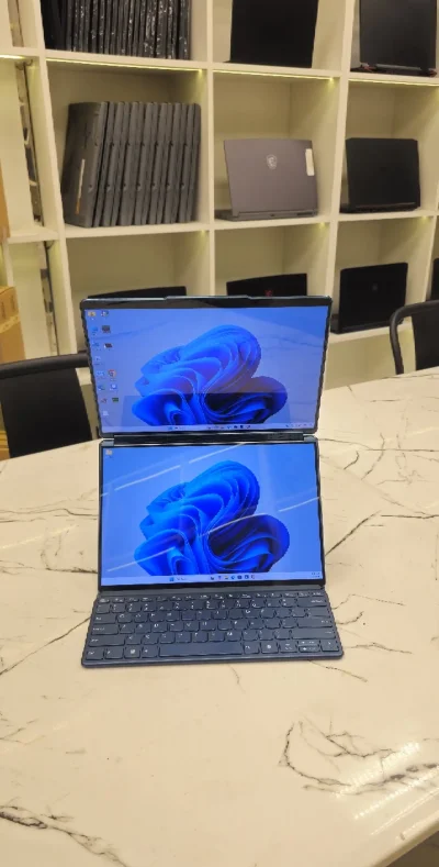 Ноутбук Lenovo Yoga Book 2 Dual Screen