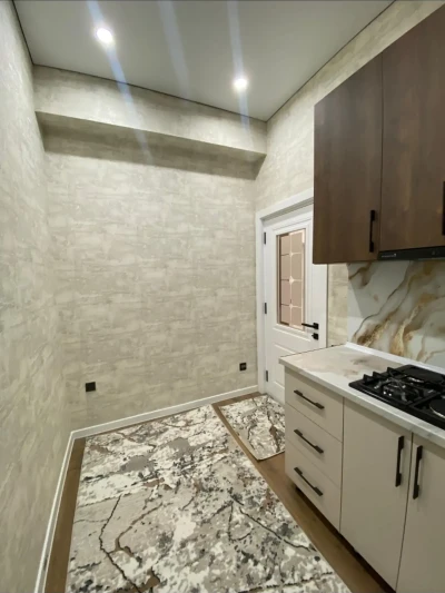 2-комн. квартира, 9 этаж, 50 м², 34мкр — миниатюра 10