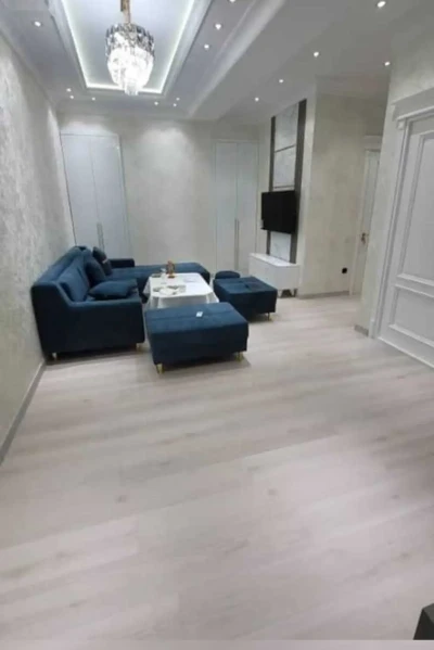 2-комн. квартира, 8 этаж, 76м², 34мкр — миниатюра 5