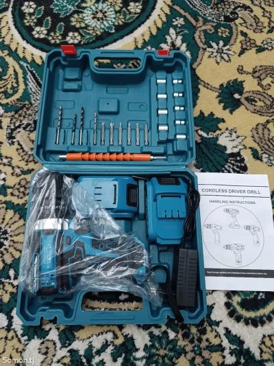 Шуруповёрт Makita