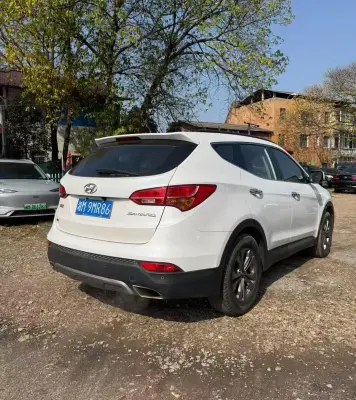 Hyundai Santa Fe, 2014