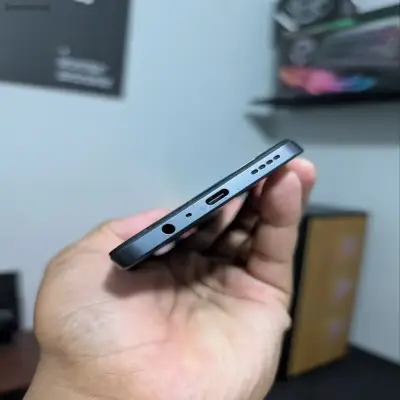 Realme Note 70