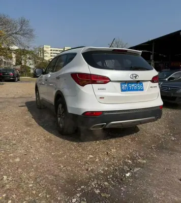 Hyundai Santa Fe, 2014