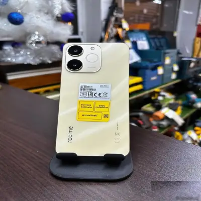 Realme Note 70
