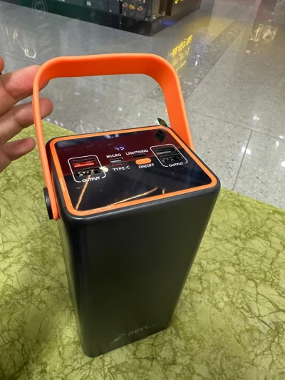Внешний аккумулятор с фонариком Mars Powerbank 70000 mah