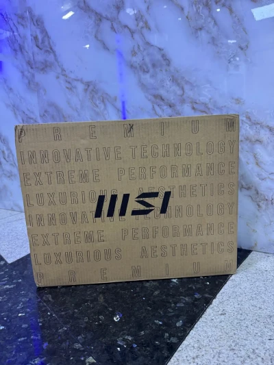 Игровой ноутбук MSI Titan 18 HX AI Ultra 9 285H 64/6TB SSD