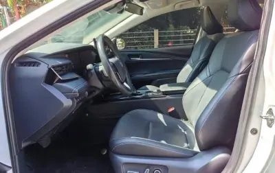 Toyota Camry, 2024