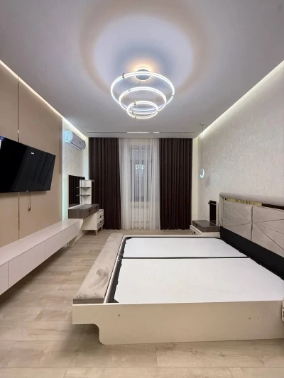 4-комн. квартира, 3 этаж, 215 м², И. Сомони — миниатюра 6