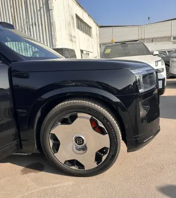 Zeekr 001, 2025