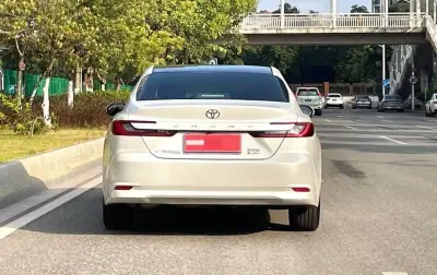Toyota Camry, 2025